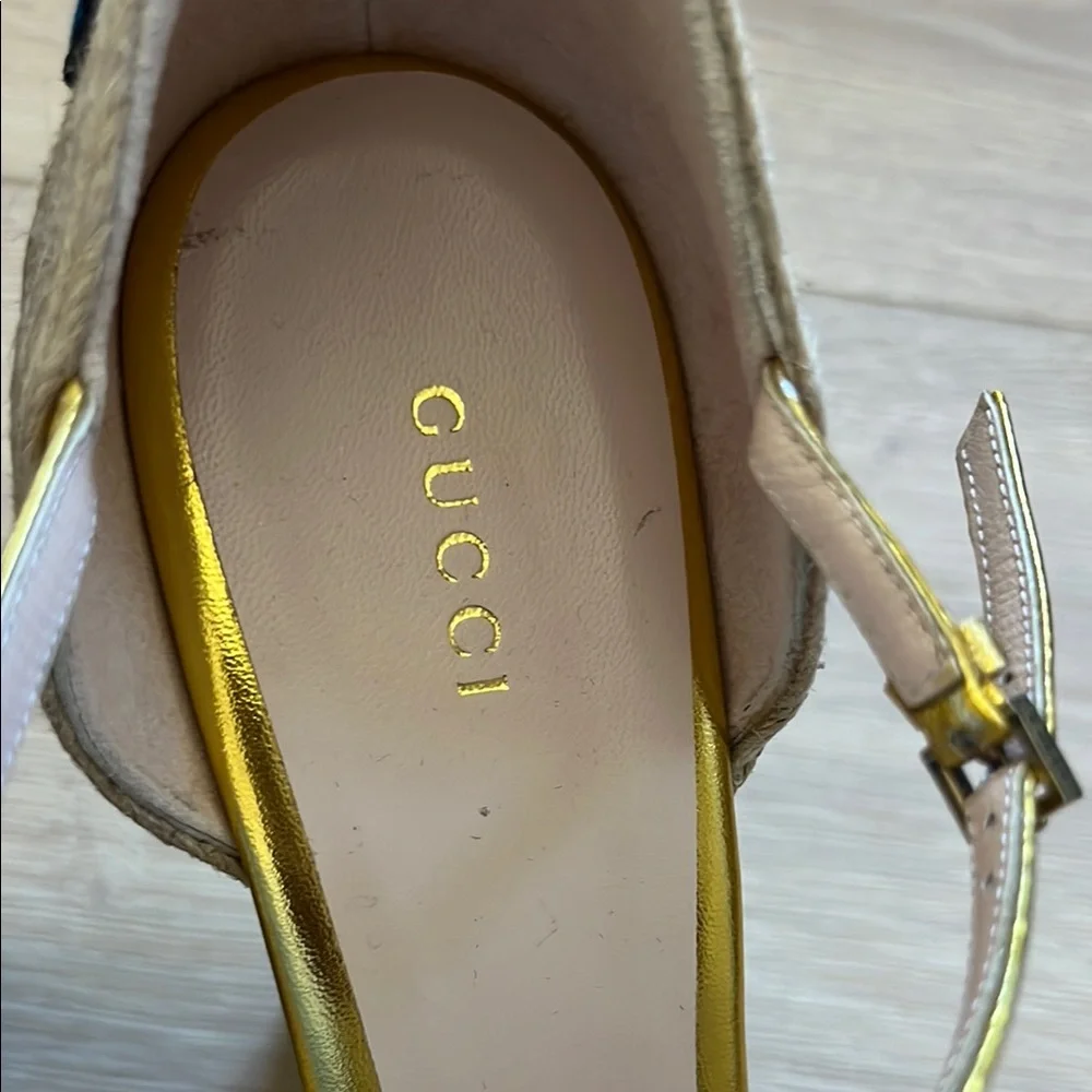 Gucci Gold Wedge Sandals with T-Strap Design Stitch Floral Size 42 - Picture 15 of 15